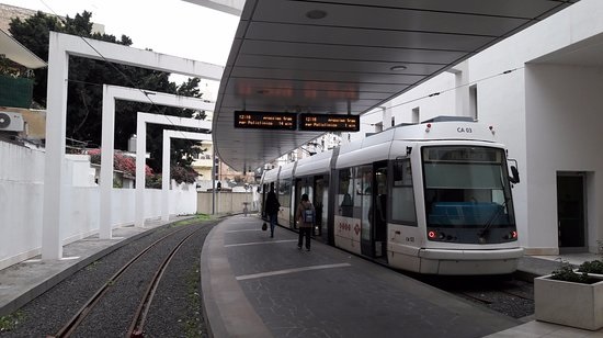 REWIND. LEGGERA LA METRO …